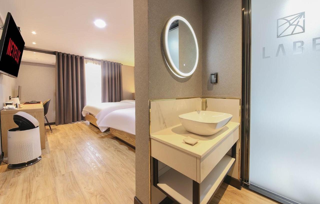 Labe Hotel Jeonju Eksteriør billede