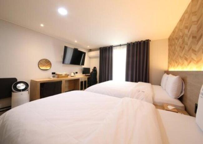 Labe Hotel Jeonju Eksteriør billede